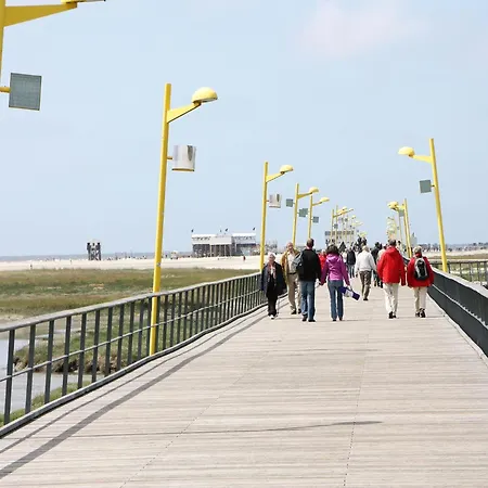 In St Peter-ording, Cleaning Included Apartman *