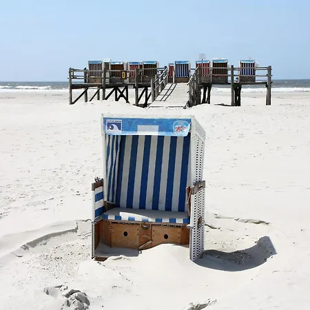 In St Peter-ording, Cleaning Included Böhl